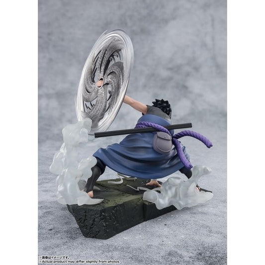 Bandai Tamashii Naruto FiguartsZERO Sasuke Uchiha - The Light and Dark of the Mangekyo Sharingan -  Figure Statue