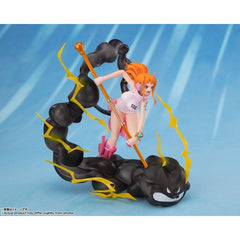 (PRE-ORDER: April 2025) Bandai One Piece FiguartsZERO Nami -Lightning Blast- Figure