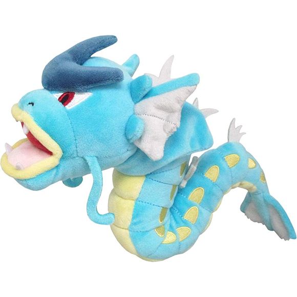 Gyarados joins Sanei Boueki's "Pokemon All Star Collection" of small-sized plush dolls! Its petite size makes it easy to display on shelves, car dashboards, or just about anywhere else you can think of.  [Plush Doll Size]: Approx. 8cm x 25.5cm x 18cm