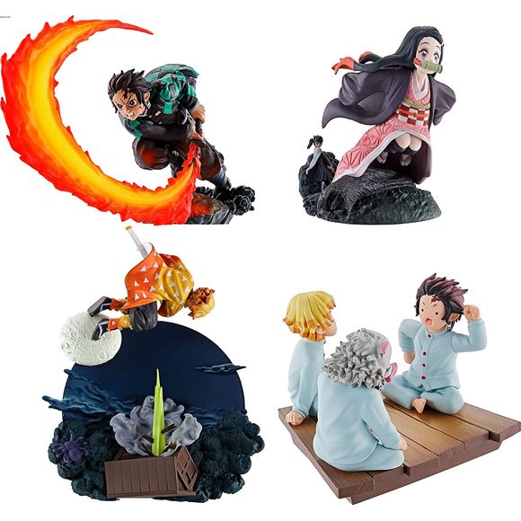 The anime Demon Slayer has finally arrived to the PETITRAMA SERIES This set contains the main characters, recreating some iconic scenes from the hit Anime. The scale is perfect for your desk or shelf!

You will receive 1 random figure in a blind box!