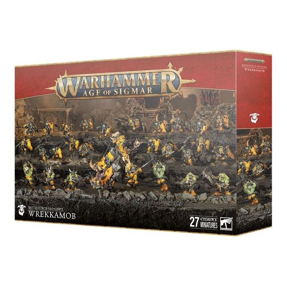 Releases November 29th 2024.
Warhammer 40k Holiday boxes are here! This set contains:
– 1x Tuskboss on Maw-grunta (which can alternatively be built as a Maw-grunta with Hakkin' Krew or a Maw-grunta Gouger)
– 6x Weirdbrute Wrekkaz (which can alternatively be built as Brute Ragerz)
– 20x Ardboyz

These miniatures are supplied with 1x Citadel 120mm Oval Base, 6x Citadel 40mm Round Bases, and 20x Citadel 32mm Round Bases. The miniatures are supplied unpainted and require assembly – we recommend using Citadel Pl