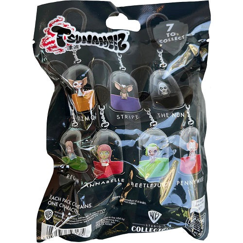 Contains 1 random Warner Brothers Horror character. Iconic Horror characters including: Gizmo, Stripe, The Nun, Regan, Annabelle, Beetlejuice, and Pennywise. Collect all 7!